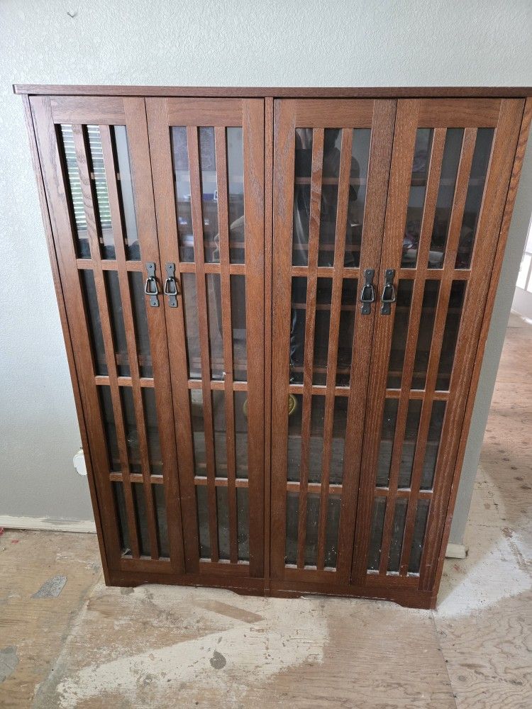 Wood Cabinet