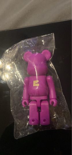 Bearbrick - Letter E