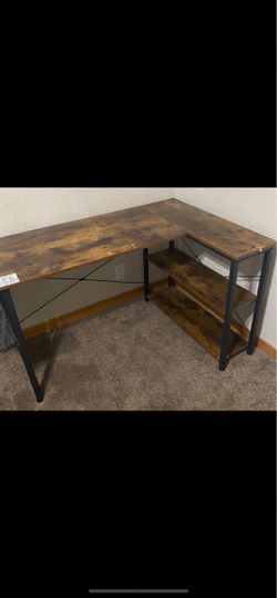 Corner Desk EXCELLENT CONDITION