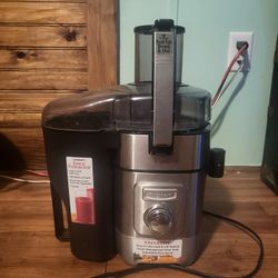 Cuisinart Juicer