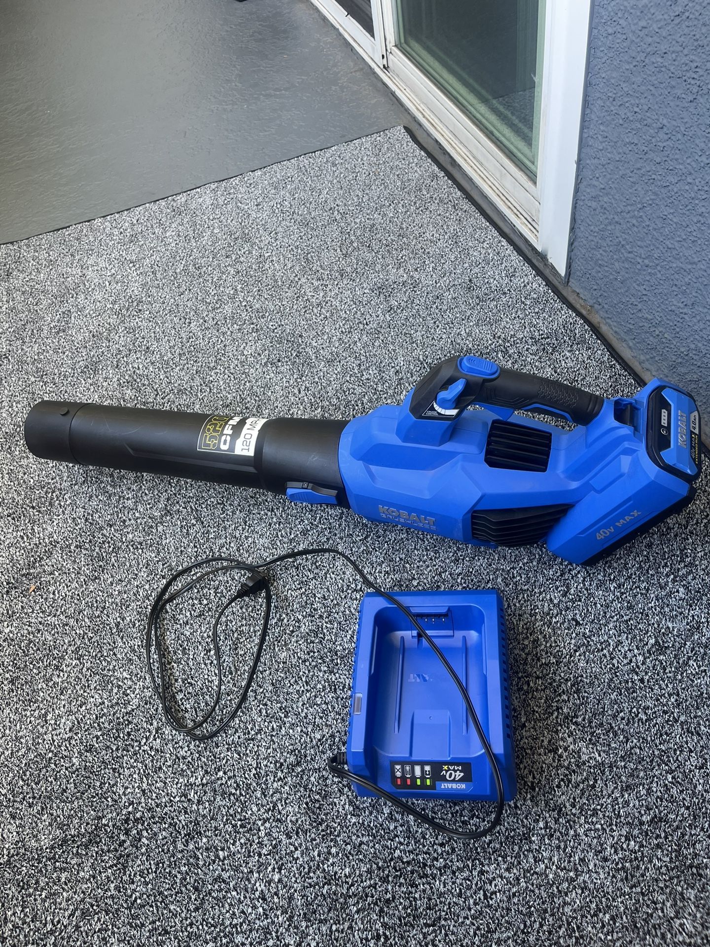 Leaf Blower 