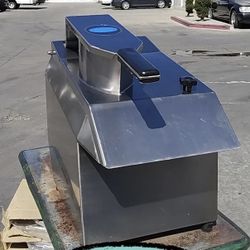 ELECTRIC FRUIT VEGETABLE CUTTER 5 DISC MODEL MFC-30