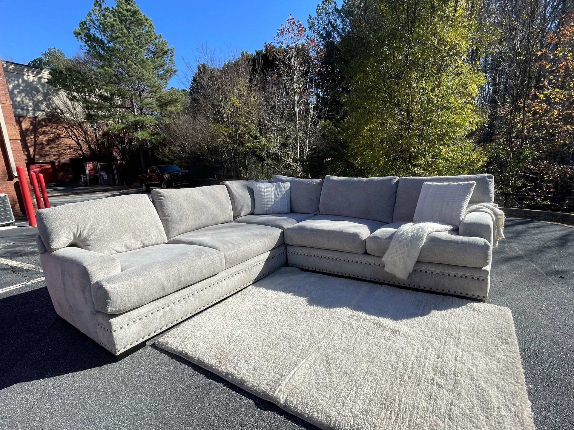 Cindy Crawford Sectional Couch Delivery Available 
