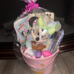 Minnie Mouse Easter Basket
