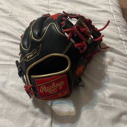 Rawlings HOH (11.75)