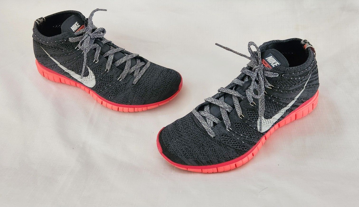 Nike Free Flyknit Chukka Dark Grey Black Hot Lava White 639700 005