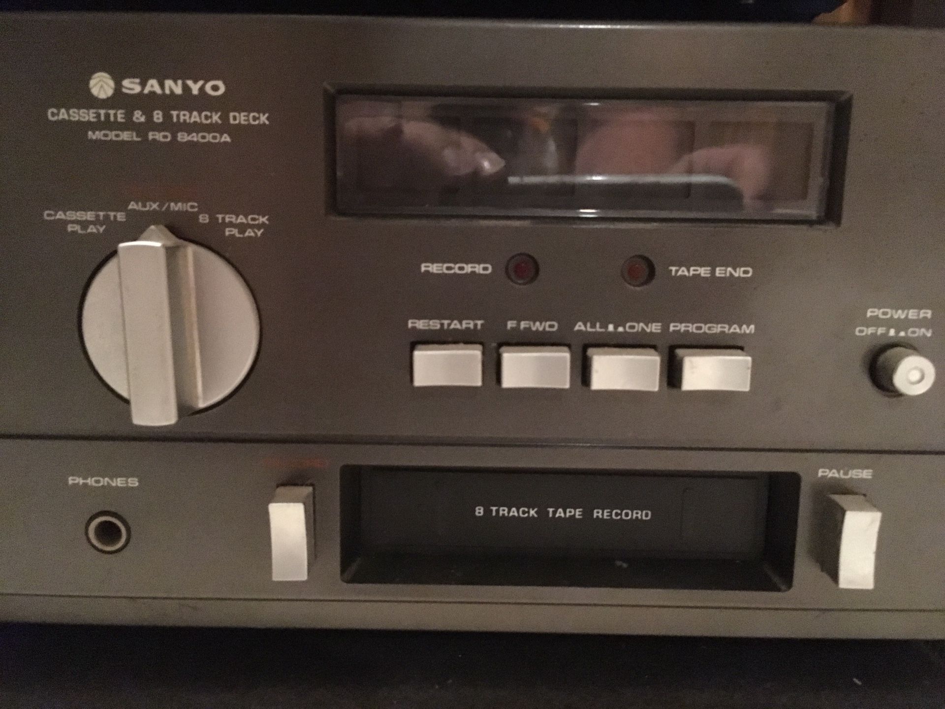 Sanyo Cassette & 8 Track Player / Recorder