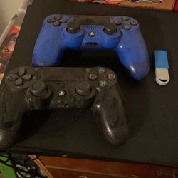 PS4 Console And Controllers
