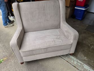 Like New Double Rocker, Beige, Baby Nursery