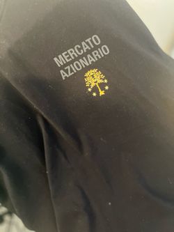 Oversized black graphic