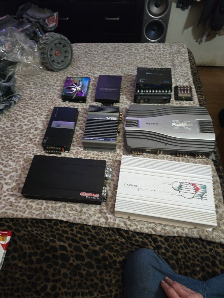 Car Audio Package Deal Amps, Eq, crossover, Stereo , Fuse Block