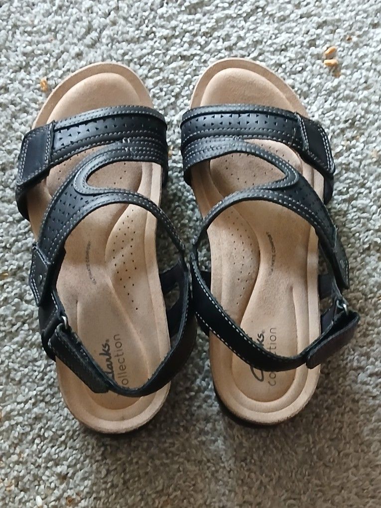 Clark Wedge Shoe