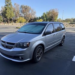 2017 Dodge Grand Caravan 