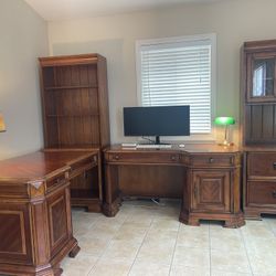 Executive Desk Set - Multiple configurations possible