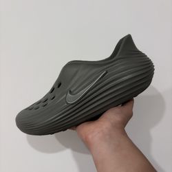 nike rejuven8 slides