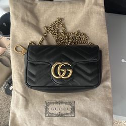 Gucci Super Mini Marmont Bag 