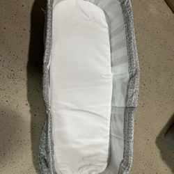 Portable baby Bassinet