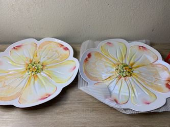 TP 16" Large Serving Tray Set of 2 yellow flowers
