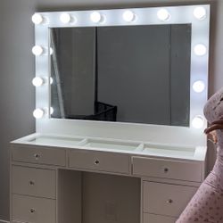 Hollywood Vanity Set + Full-Body Lighted Mirror