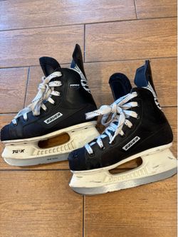 Bauer hockey skates kids size 2