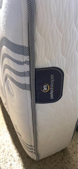 Twin mattress only slightly used