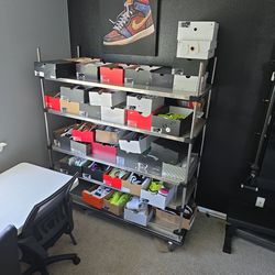 40 Pairs Nike Shoes