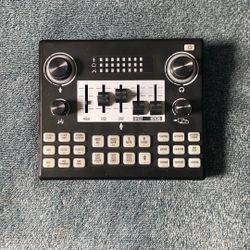 Vivitar Music And Gaming Sound Board (lights Up, And Can Have A Custom Sound) 