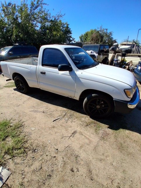 2000 Toyota Tacoma