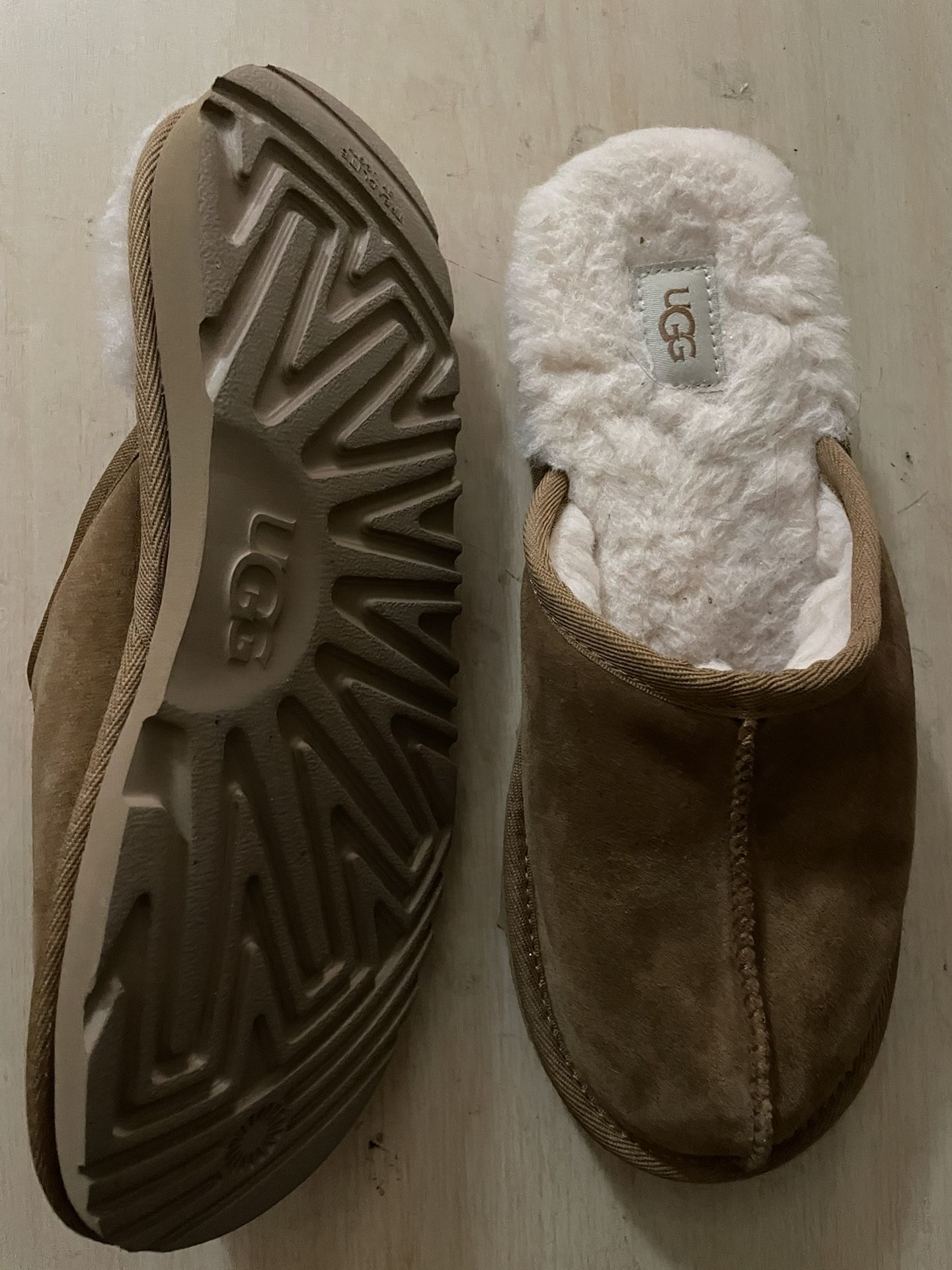 Uggs Slippers