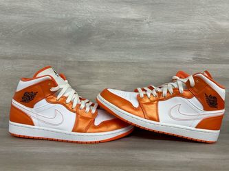 Nike Air Jordan "Electro Orange" Size 10 (PO1021330)