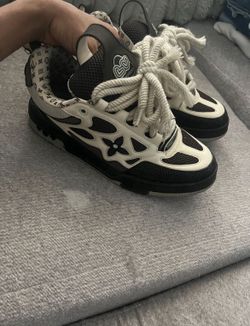 Lv skates