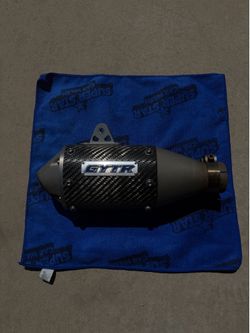 R6 exhaust