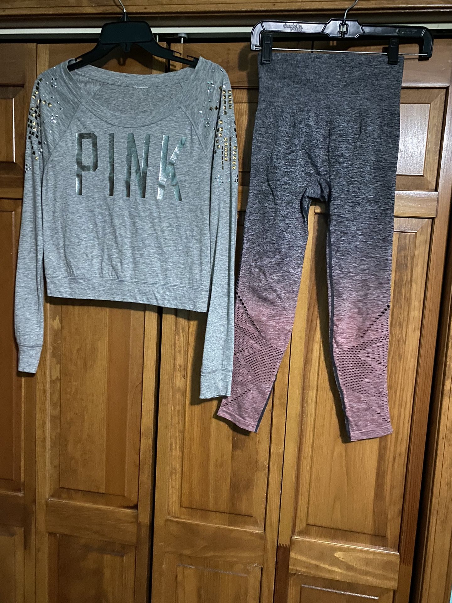 Women’s Victoria’s secret’s pink brand size xs gray shirt, cool and comfy leggings