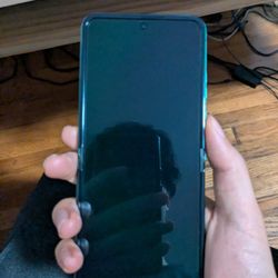 Razr 2025 Green