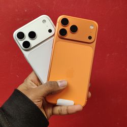 iPhone 17 Pro Max 256GB Unlocked - On Special Cash deal $1179 🤩(Payments options are also available)