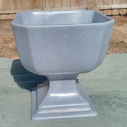 8" Vintage ROYAL HAEGER POTTERY Blue Planter