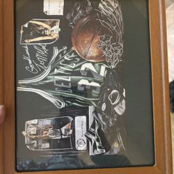 Kevin Mchale Autographed Frame & 1 Mchale Card 