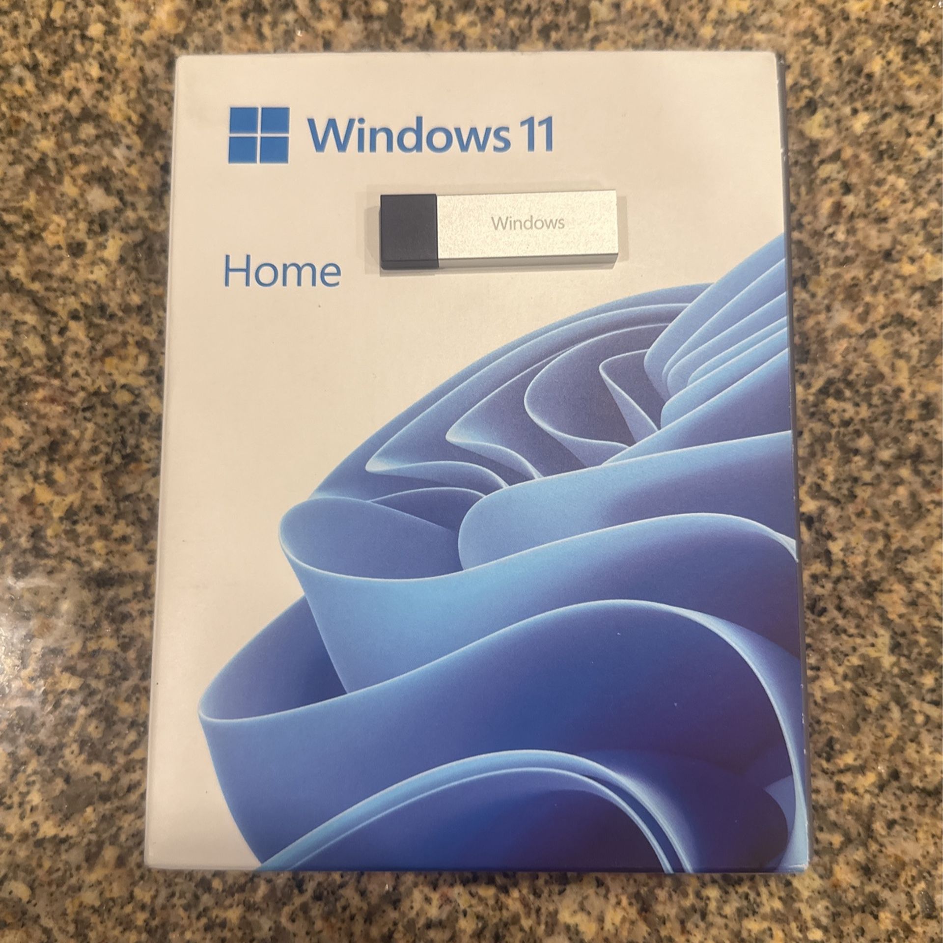 Windows 11 - USB & License for Sale in Sun City, AZ - OfferUp