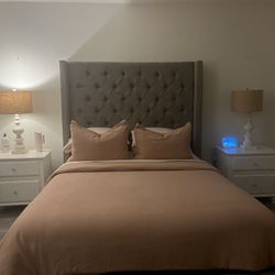Queen Size Bedframe