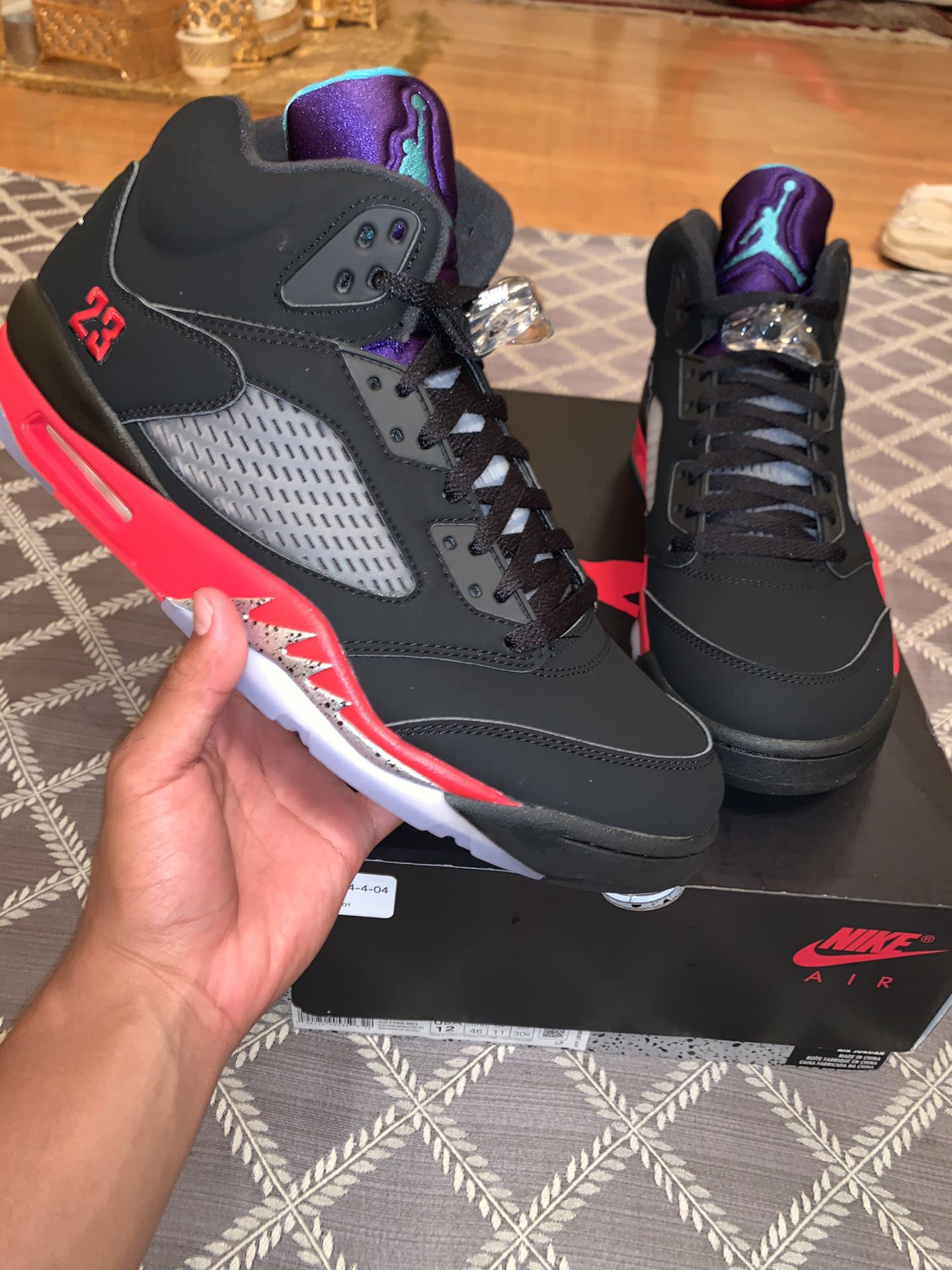 Nike Air Jordan Retro Top 3 5 size 12