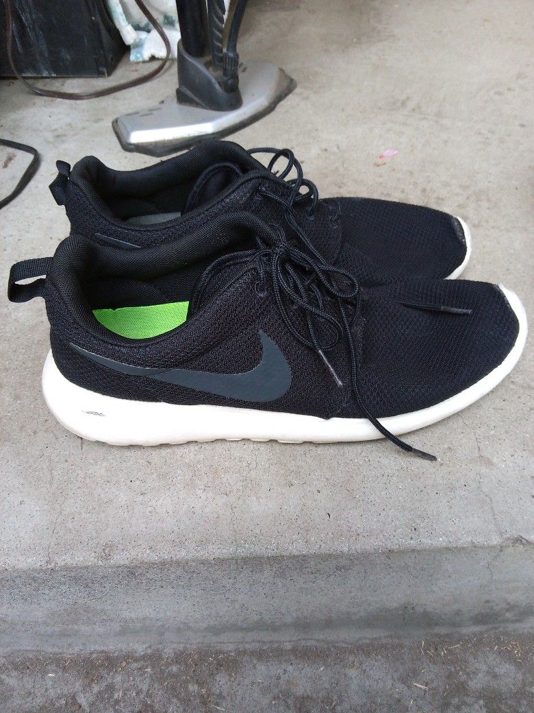 !! Men's Shoes Nike 9.5