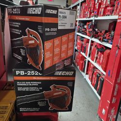 ECHO GAS HENDLE LEAF BLOWER 