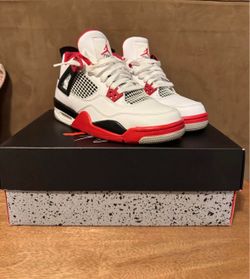 Jordan 4 fire red GS