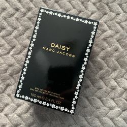 Daisy Marc Jacobs Perfume 