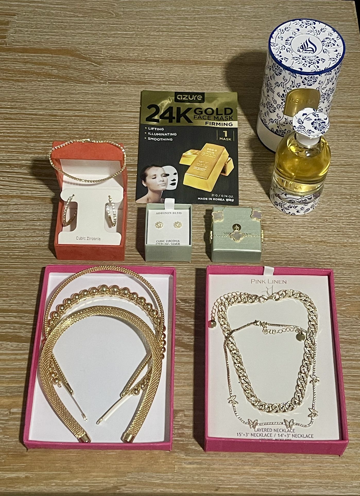 Gold Jewelry And Beauty Bundle