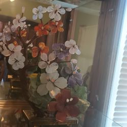 Antique Jade Tree Natural Stones