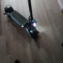 Flytron Scooter