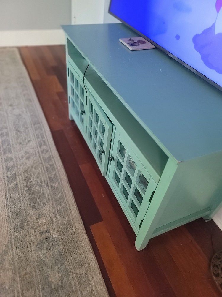 TV Dresser Table