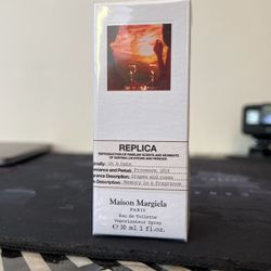 Maison Margiela Fragrance Replica “On A Date” 