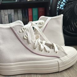 Converse High Top- New